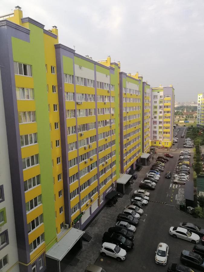 094 Жк Щасливий Нова Та Сучасна Квартира Kiev Ngoại thất bức ảnh